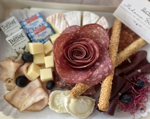 Plateau de fromages et charcuterie fine italienne haut de gamme